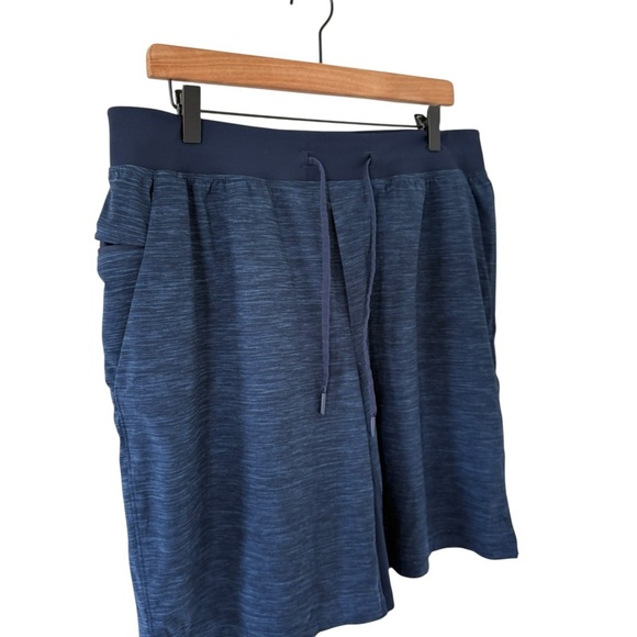 Lululemon Mens T.H.E. Short *Linerless 9” in navy - Picture 6 of 8